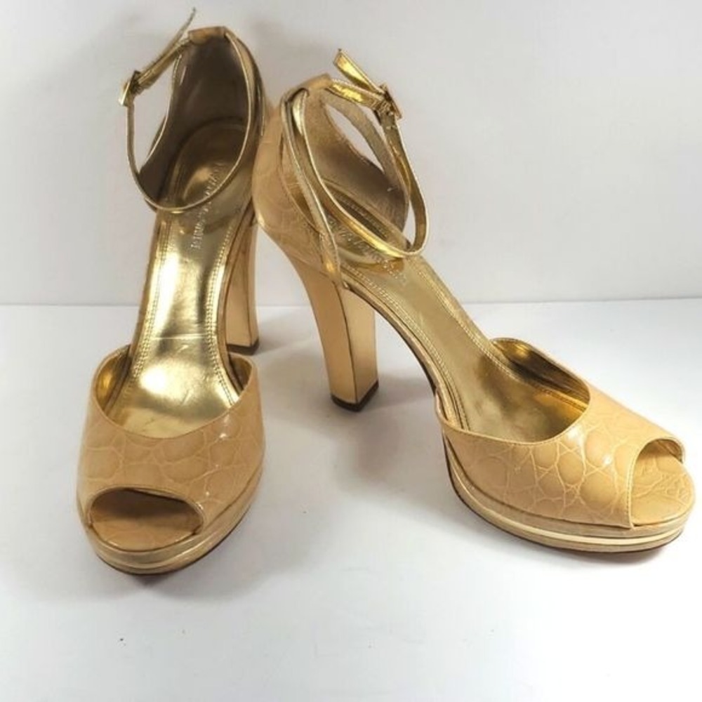 Enzo Angiolini Beige Croc‎ Embossed Peep Toe Platform Ankle Strap Heels